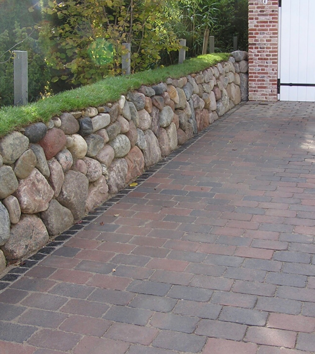 Natursteinmauer Harburg